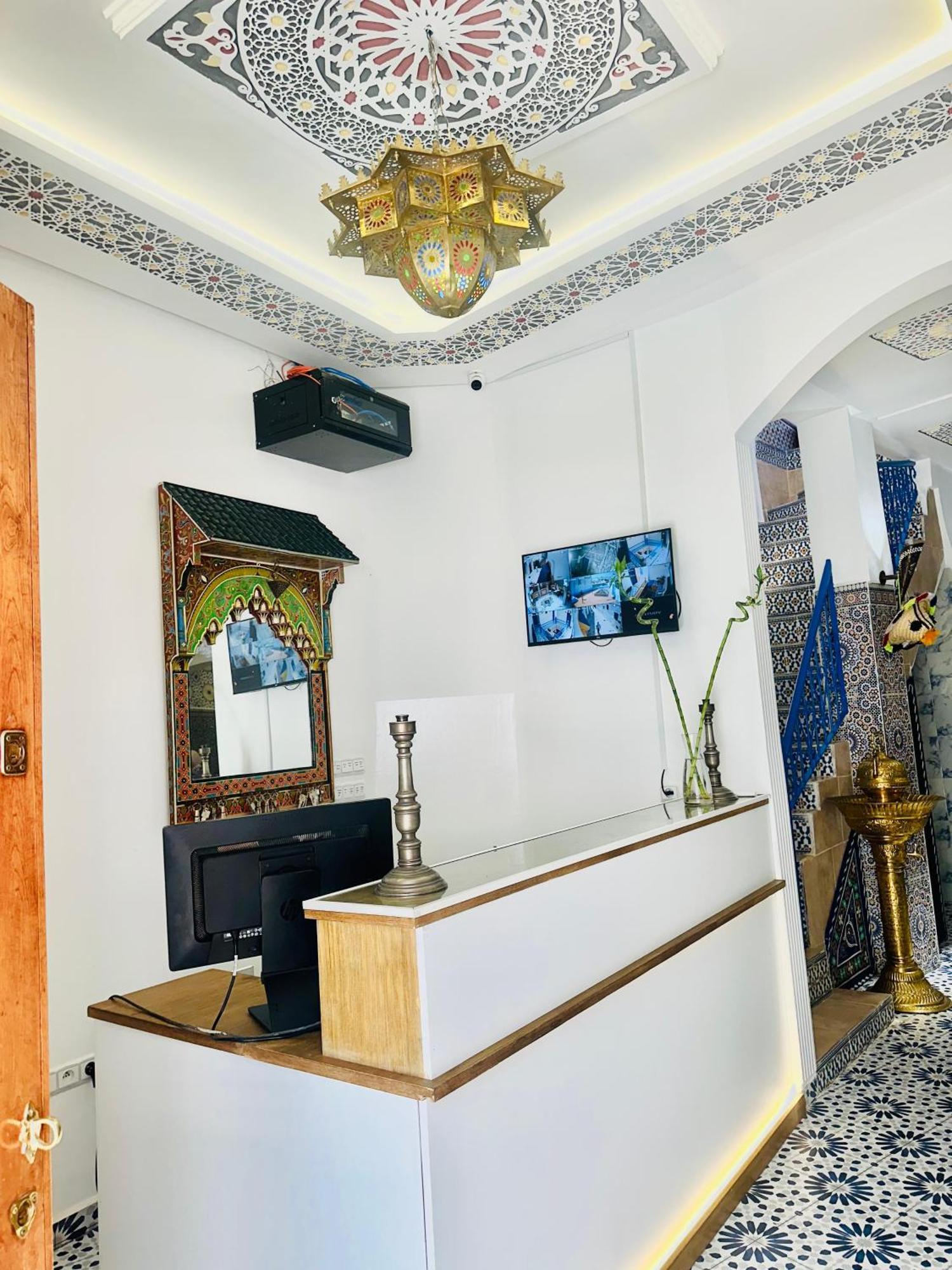 Dar Laghrib Hotel Танжер Екстериор снимка