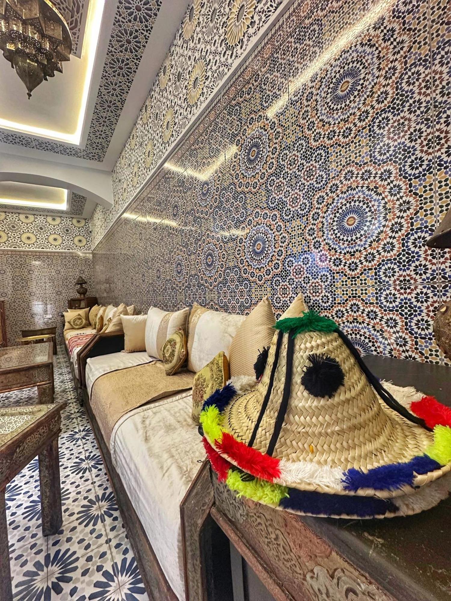 Dar Laghrib Hotel Танжер Екстериор снимка